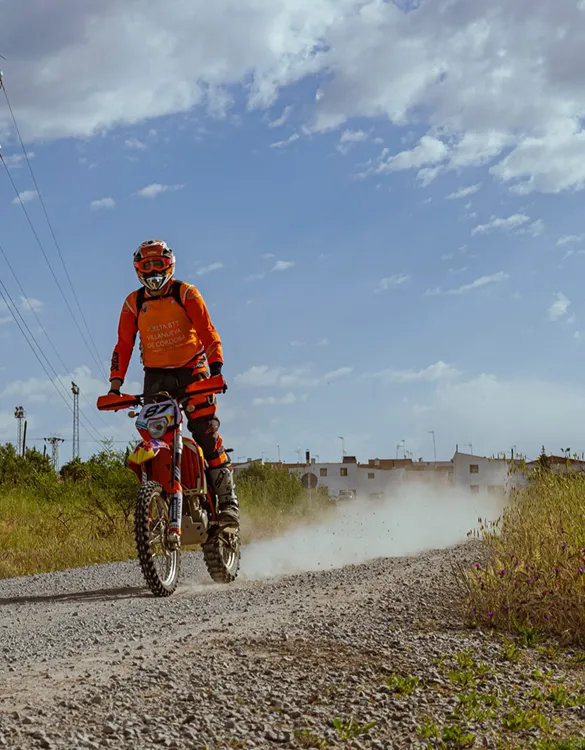 Voluntario en el Memorial Isidro Pulido