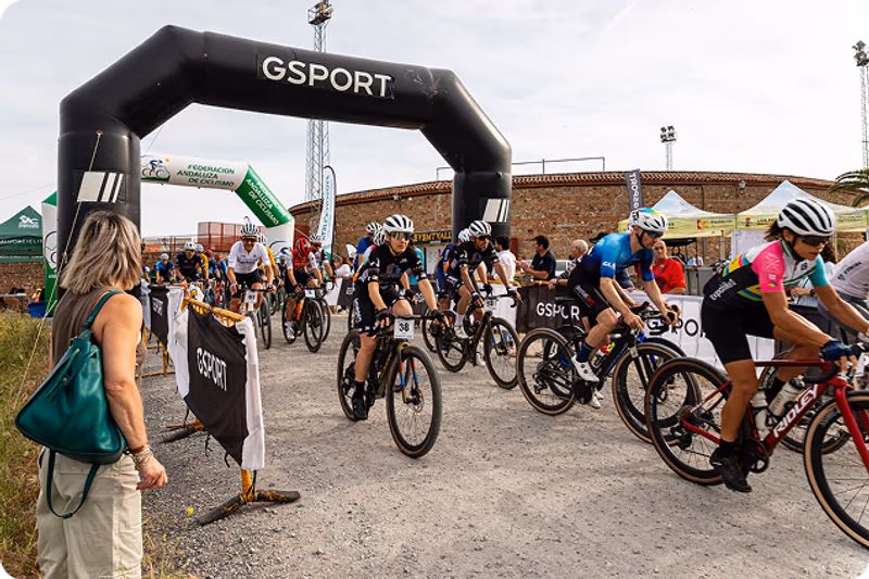 Salida del Memorial Isidro Pulido